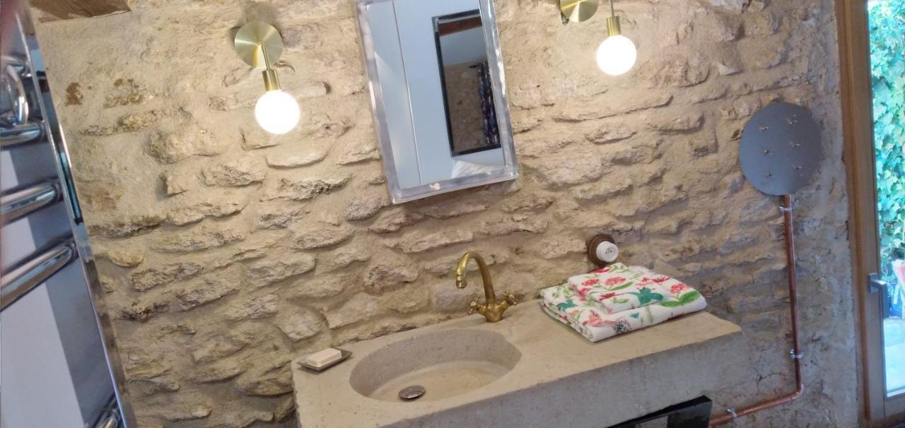 Bed and Breakfast La Bastide Jouval Gordes Esterno foto